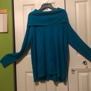 Crown & Ivy brand new sweater